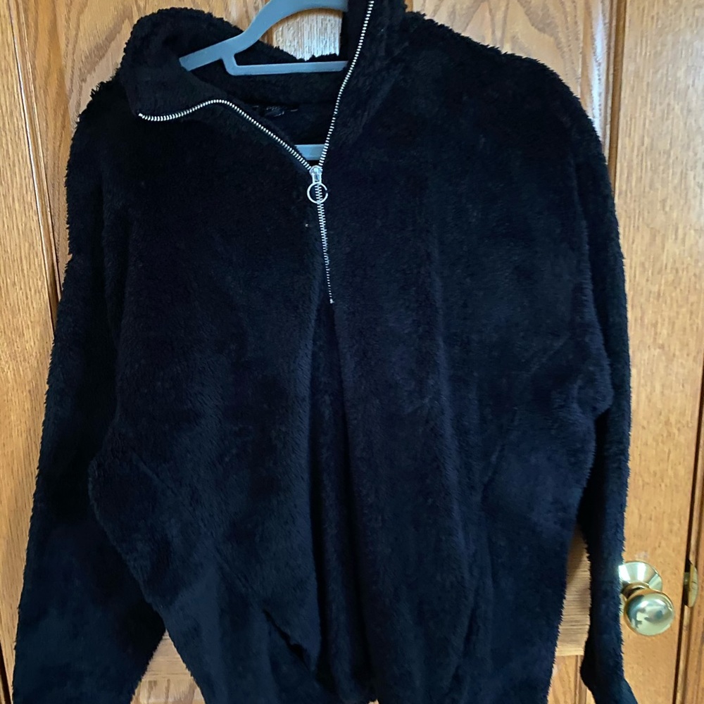 Express fluffy zip up